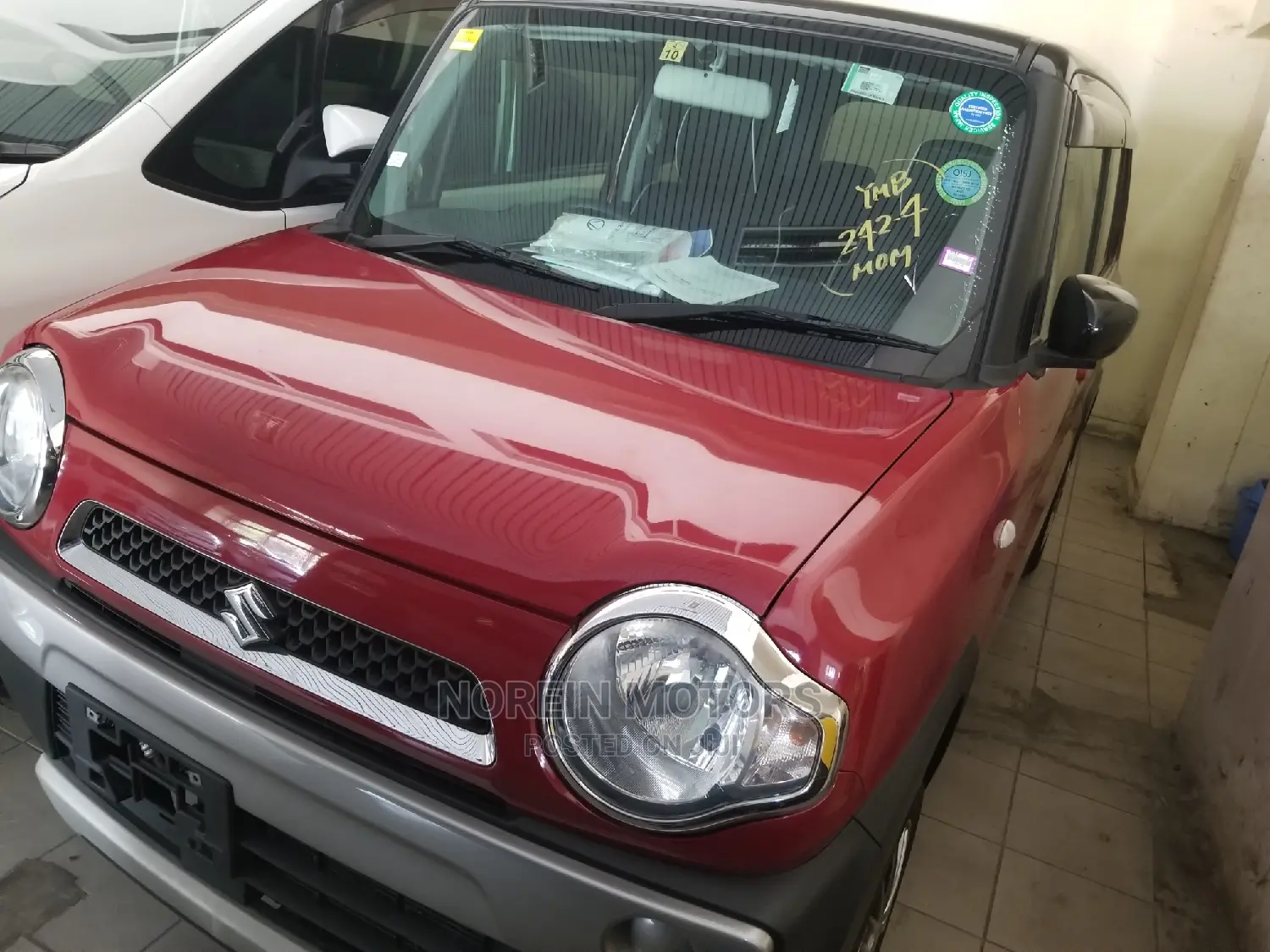 Suzuki Hustler 2015 Red