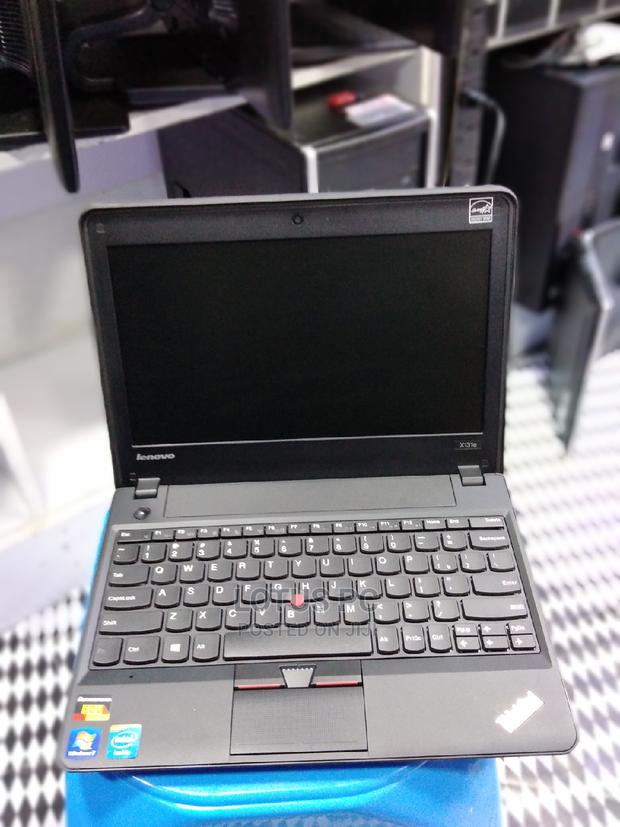 Laptop Lenovo ThinkPad X131e 4GB Intel Core 2 Quad HDD 320GB - main view