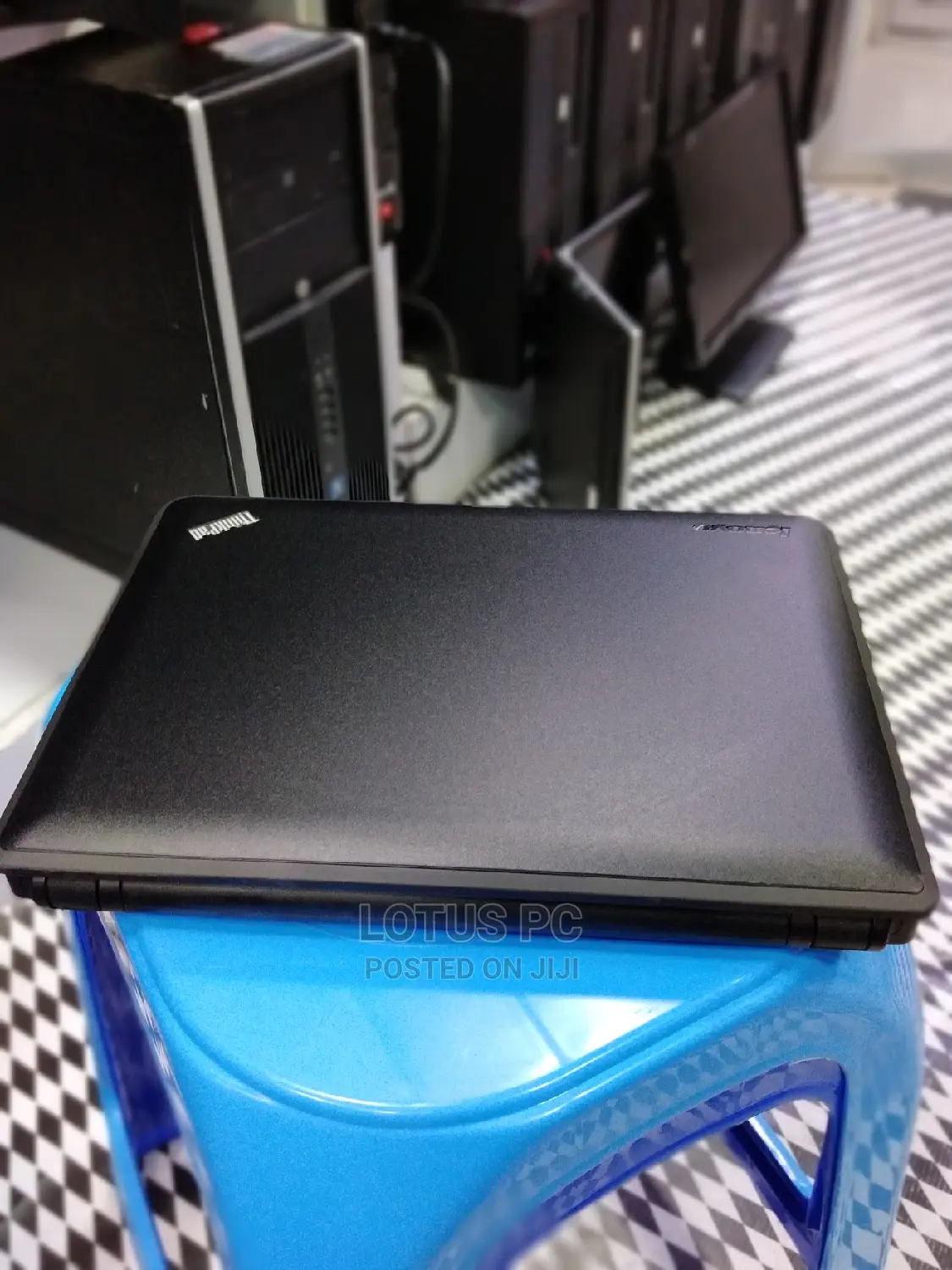 Laptop Lenovo ThinkPad X131e 4GB Intel Core 2 Quad HDD 320GB