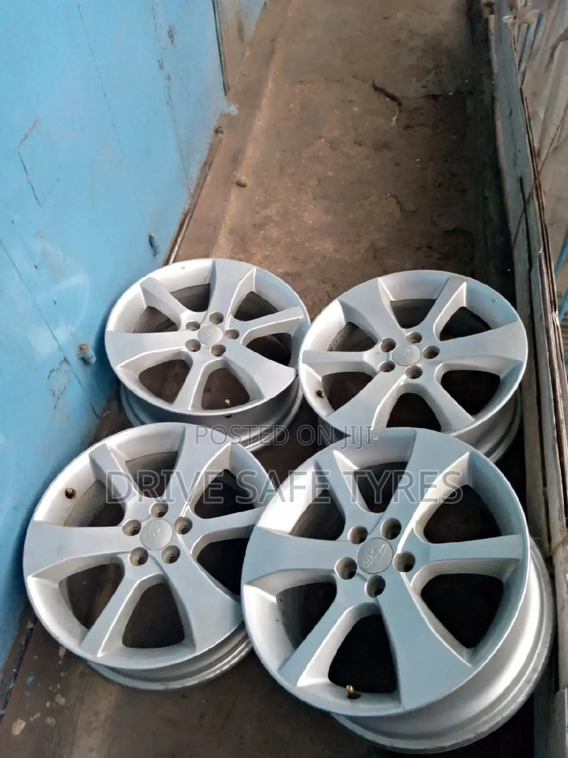 17 Inch Subaru Rims Silver