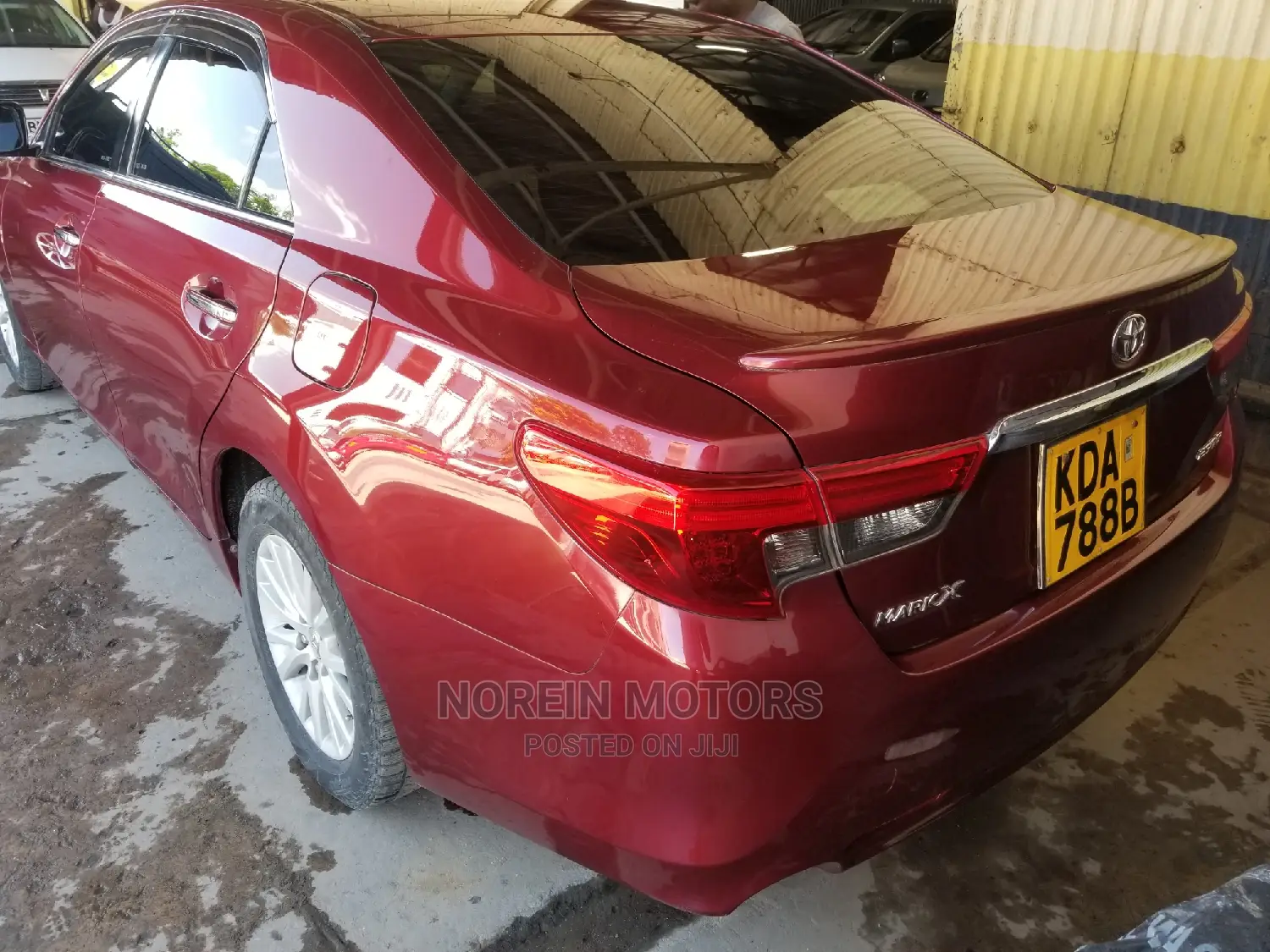 Toyota Mark X 2.5 RWD 2014 Red