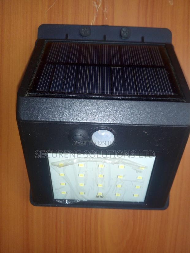 LED Solar Power PIR Motion Sensor Wall Light Outdoor Lamp - main view