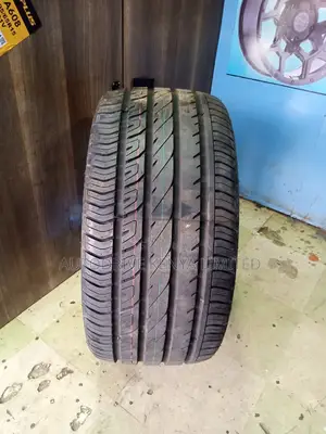 275/35r20 Comforser