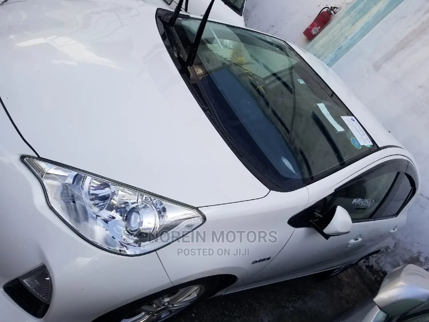 Toyota Aqua 2015 White