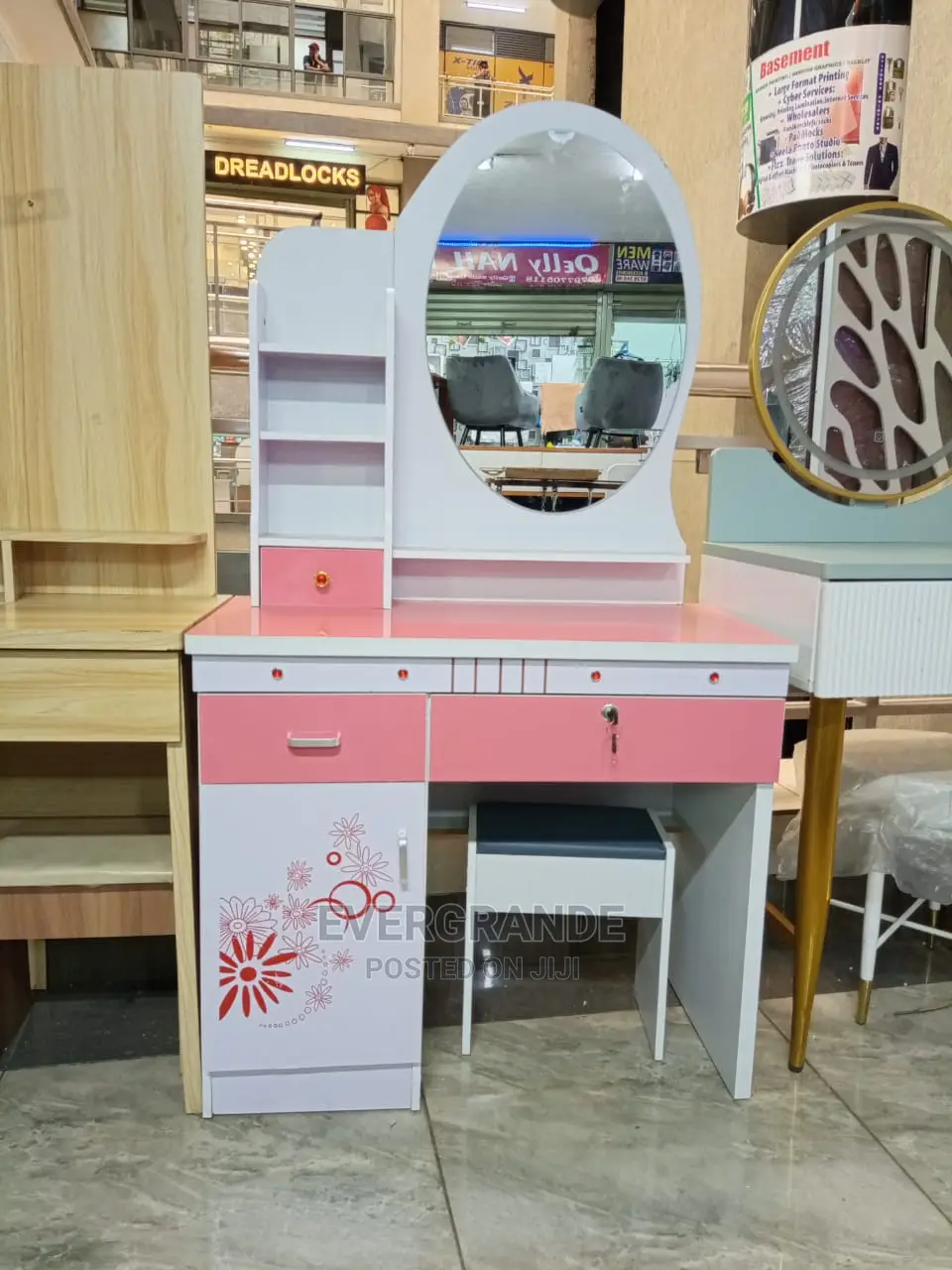 White Dressing Table