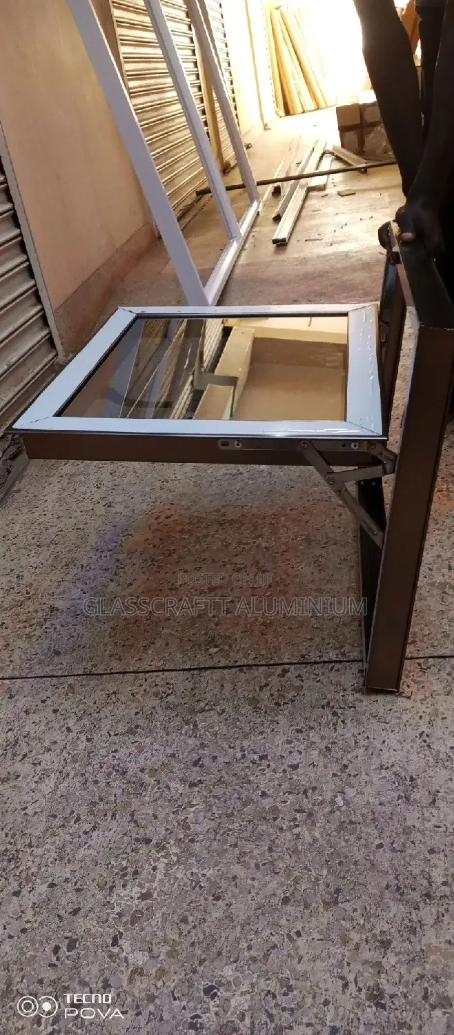 Squared Projecting Window