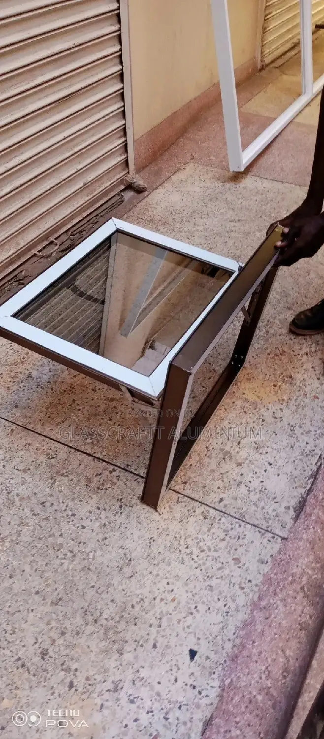 Squared Projecting Window