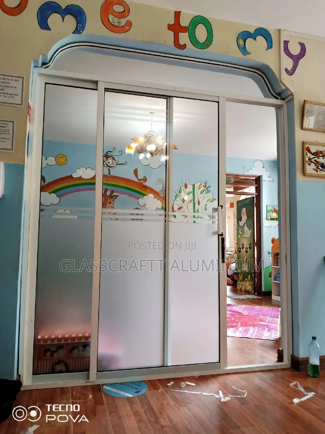 Curvy Sliding Door