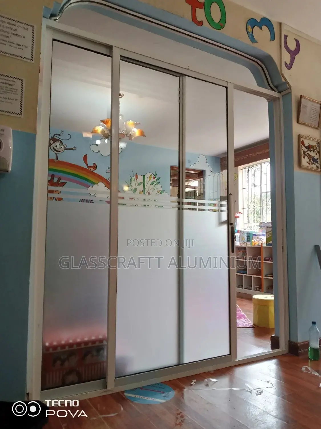 Curvy Sliding Door