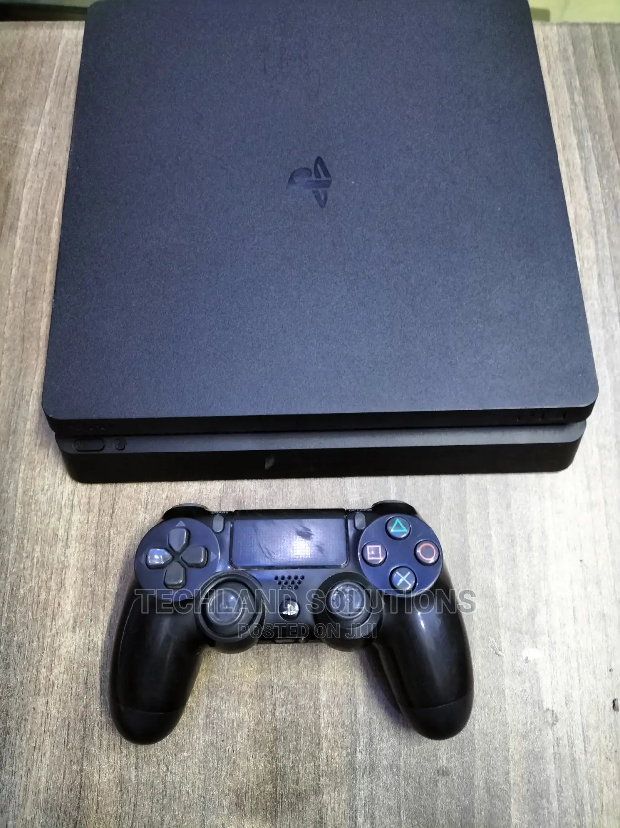 Slim SONY Playstation 4 Chipped With 10 Games!!