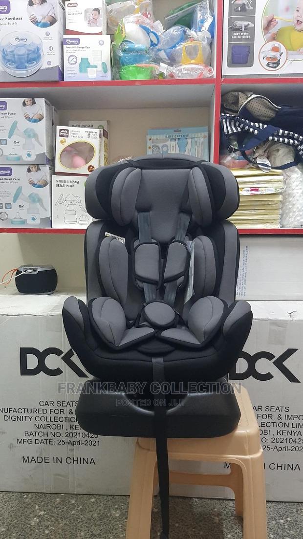 Babe Carseat/Booster Carseat - main view