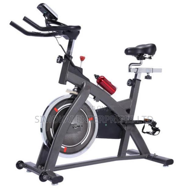 Multiple Use Spin Bikes With 18kg Flywheel
