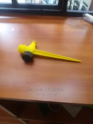 Water Splinkler Plastic Spike