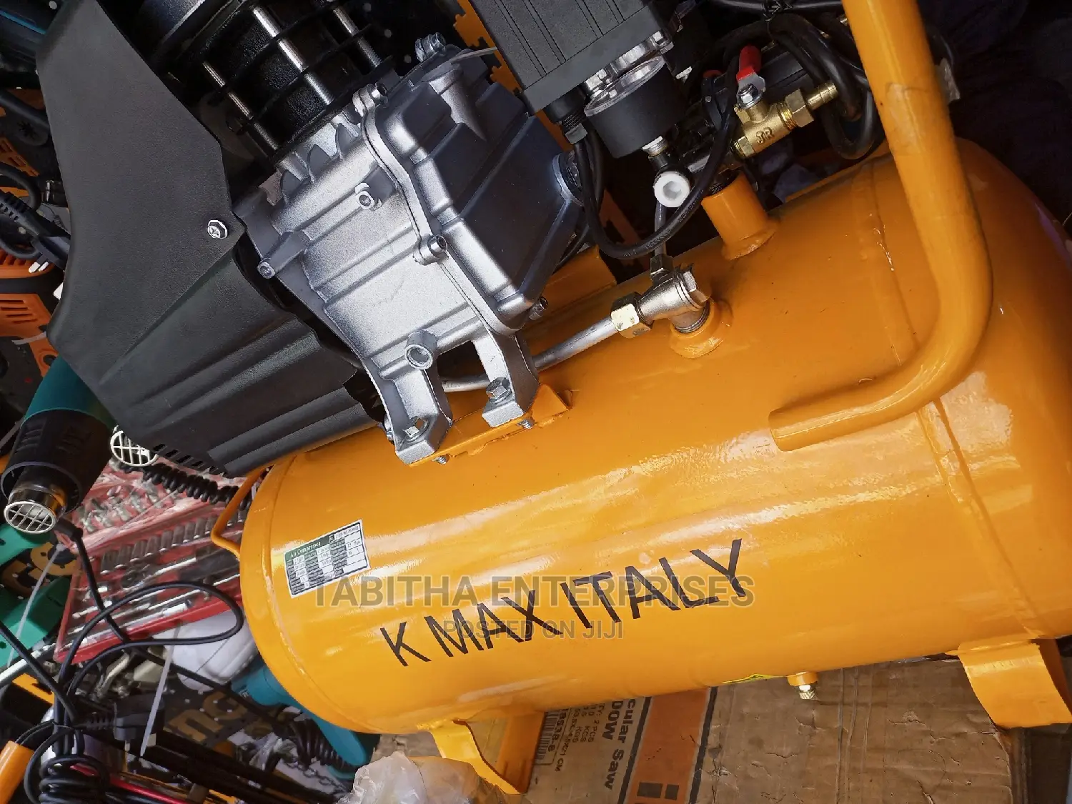 50ltr Air Compressor /K- Max Italy