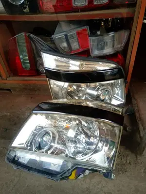 Zenon Headlights Voxy