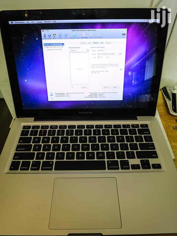 Laptop Apple MacBook Pro 4GB Intel Core i5 HDD 500GB