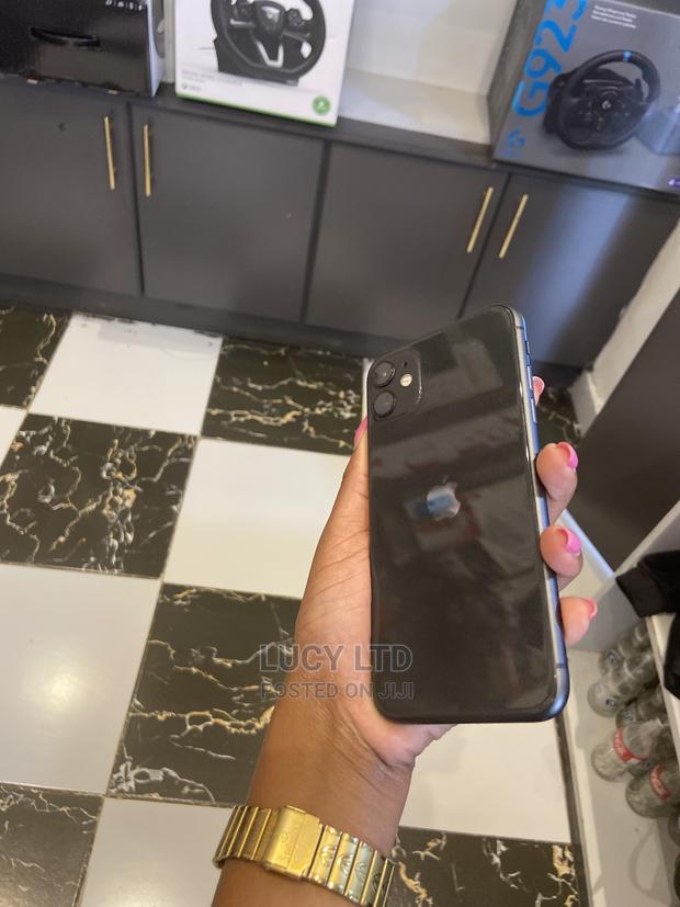 Apple iPhone 11 256 GB Black - thumbnail 3