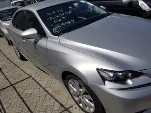 Lexus IS 300h 2014 Silver