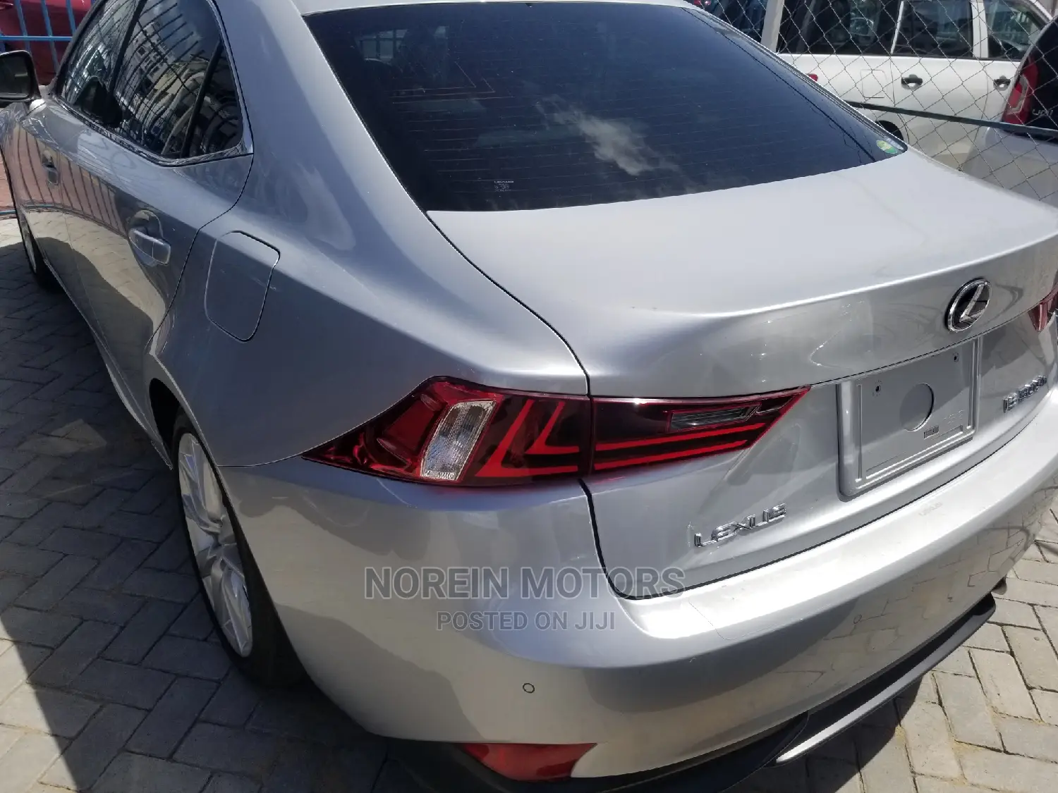 Lexus IS 300h 2014 Silver