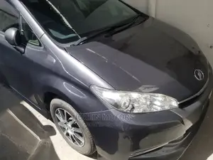 Toyota Wish 2015 Gray