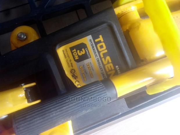 Hydraulic Trolley Jack - thumbnail 4