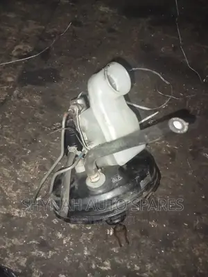 Brake Master Cylinder and Booster Toyota Vitz