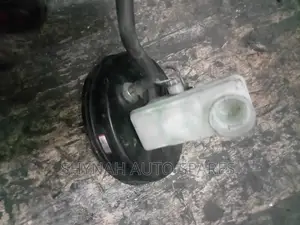 Brake Master Cylinder and Booster Toyota Fan Cargo