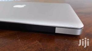 Laptop Apple MacBook Pro 4GB Intel Core i5 HDD 500GB