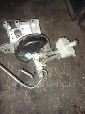 Brake Master Cylinder and Booster Nissan E23