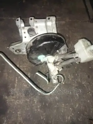 Brake Master Cylinder and Booster Nissan E23