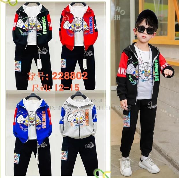 Siemns High Quality Unisex Tracksuit - main view