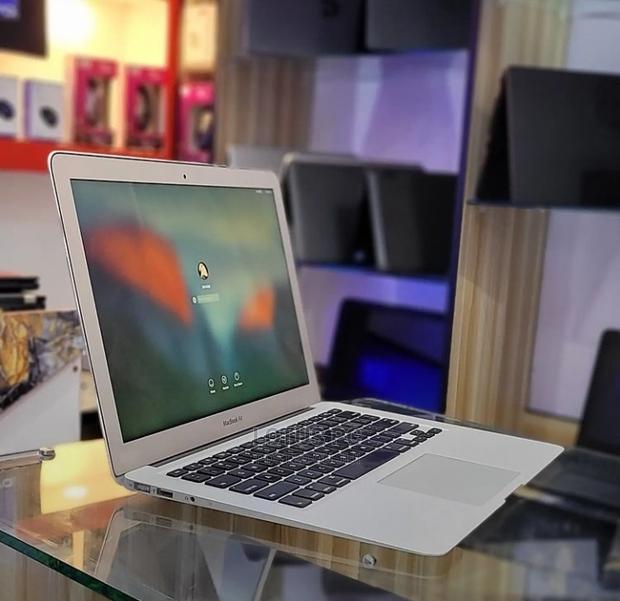 Laptop Apple MacBook Air 2017 8GB Intel Core I5 SSD 256GB - thumbnail 4