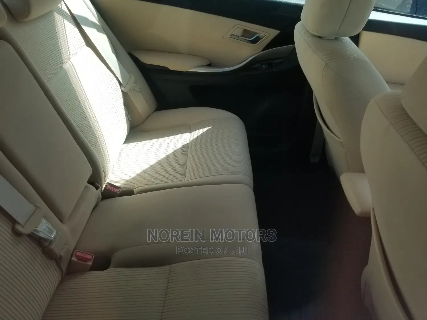 Toyota Premio 1.5 FWD 2016 Blue