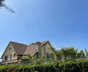 Furnished 5bdrm Bungalow in Kitengera Town, Parklands/Highridge