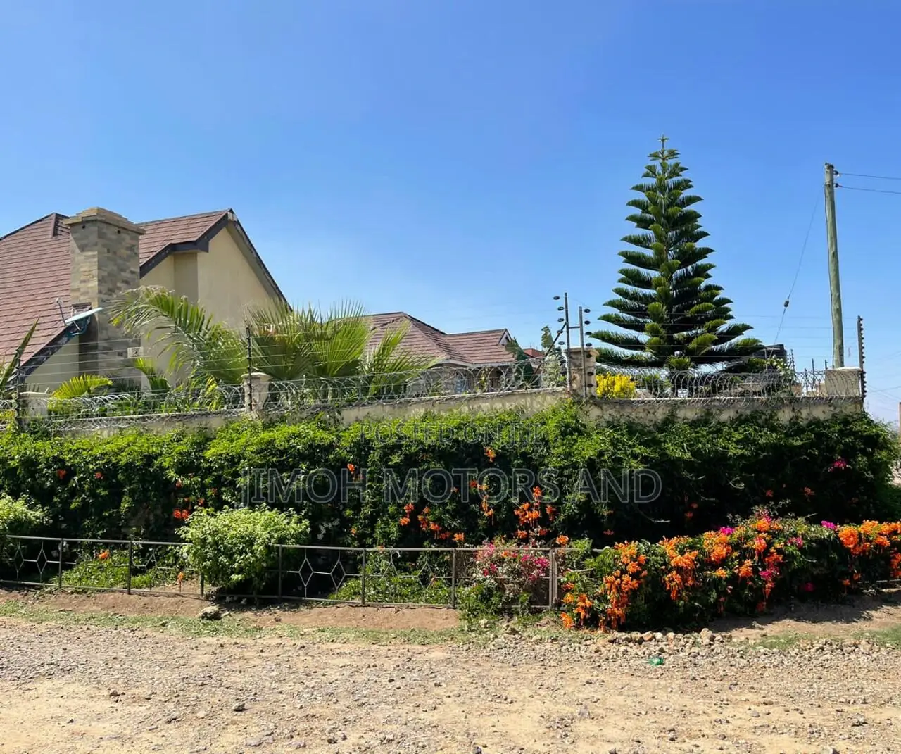 Furnished 5bdrm Bungalow in Kitengera Town, Parklands/Highridge