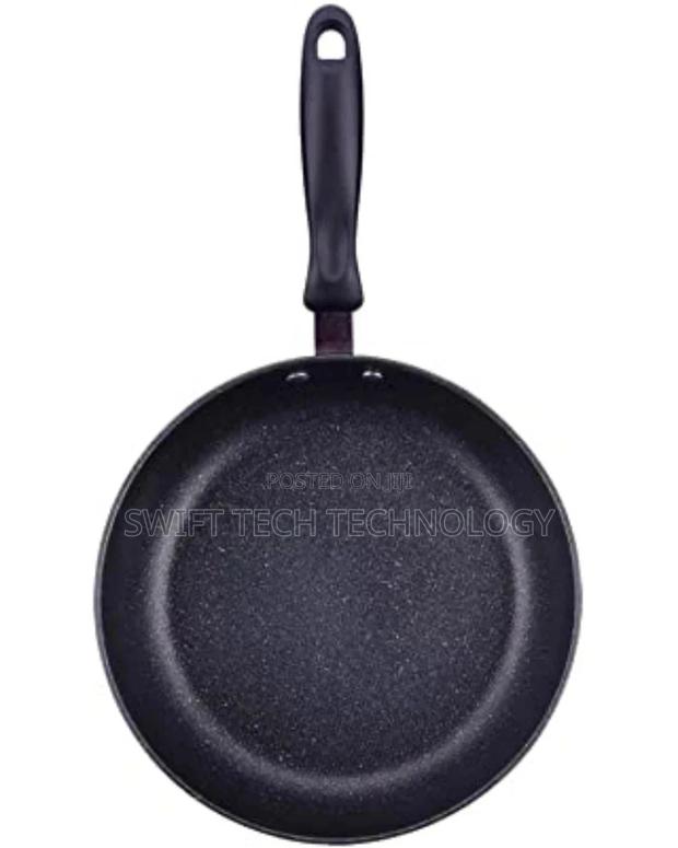 Signature Nonstick Frying Pan 26cm - main view