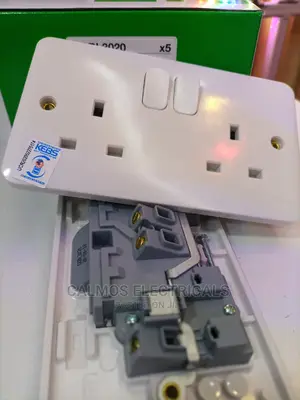 Schneider Twin Socket