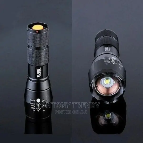 XMLT6 LED Flashlights Portable Outdoor Waterresistant Torch.