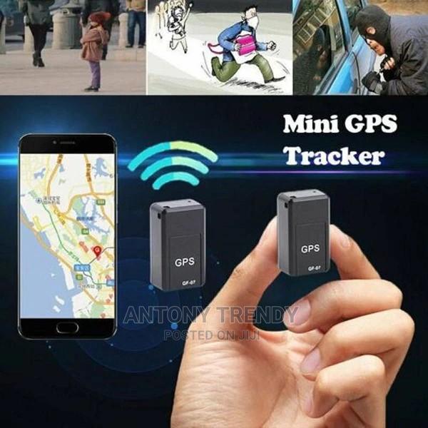 Mini Locator SIM Inserts Message Pets Anti-Lost GF07.
