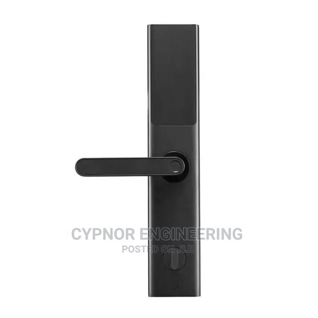 Smart Fingerprint Unlock Airbnb Locks - main view