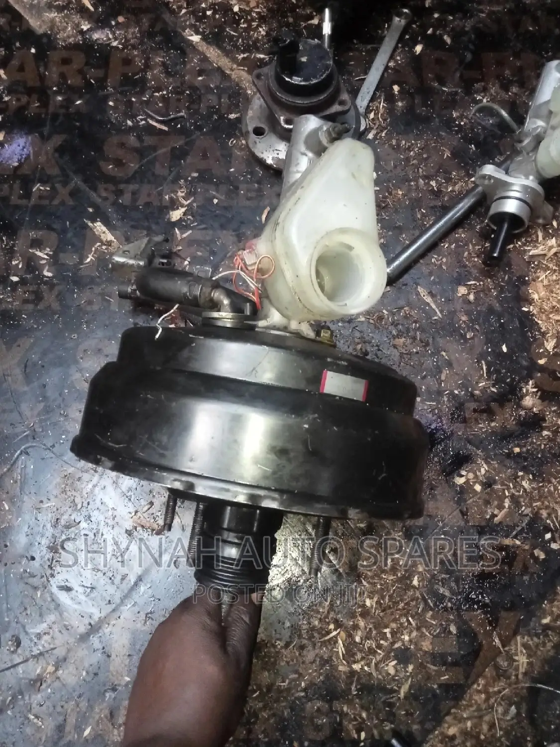 Brake Booster and Brake Master Cylinder Toyota Harrier Old