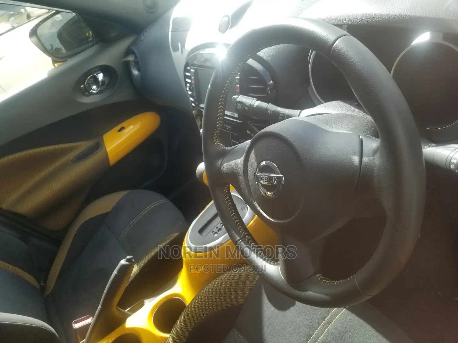 Nissan Juke 2015 Yellow
