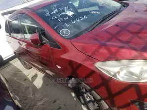 Mazda Premacy 2015 Red