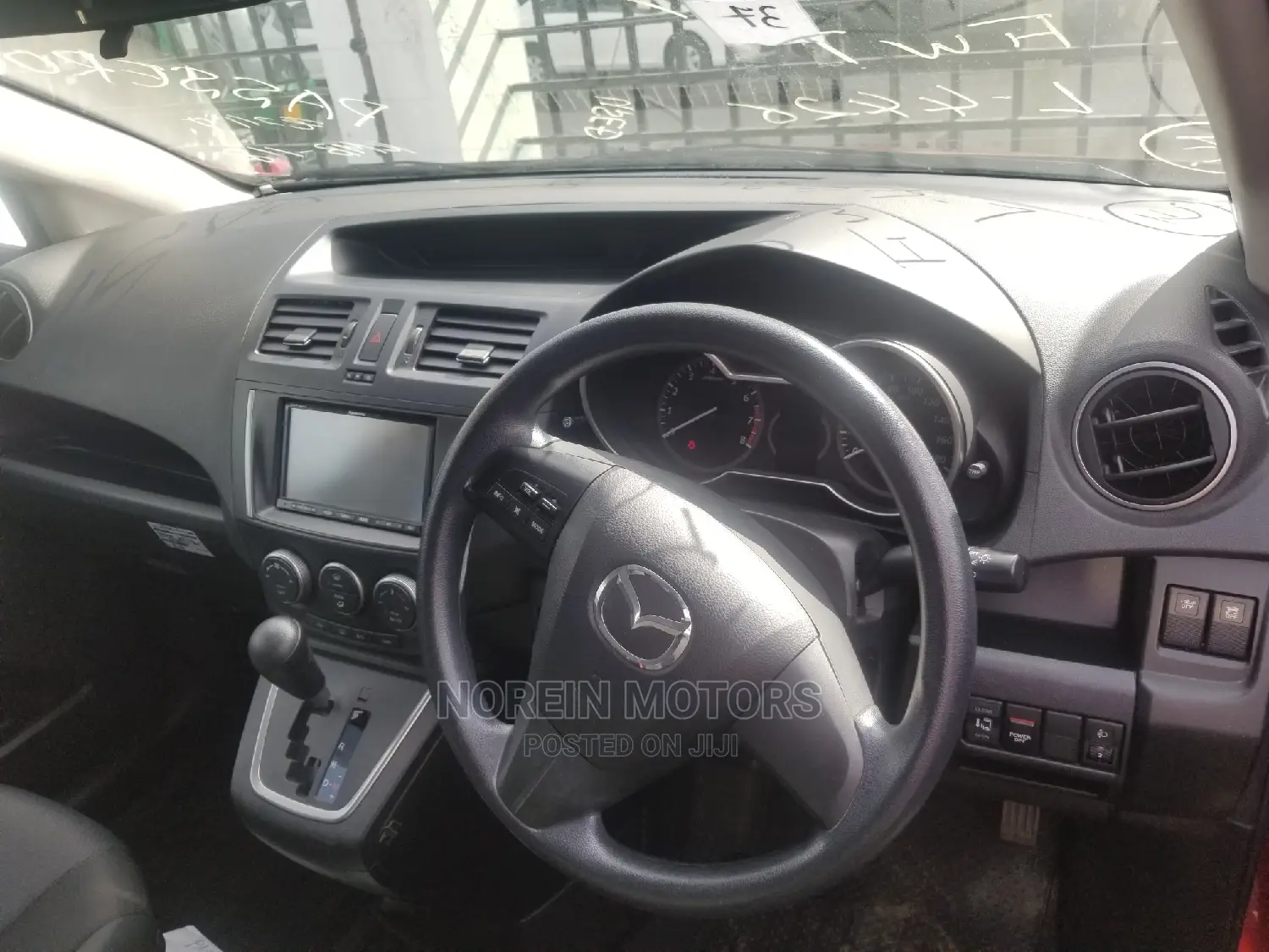 Mazda Premacy 2015 Red