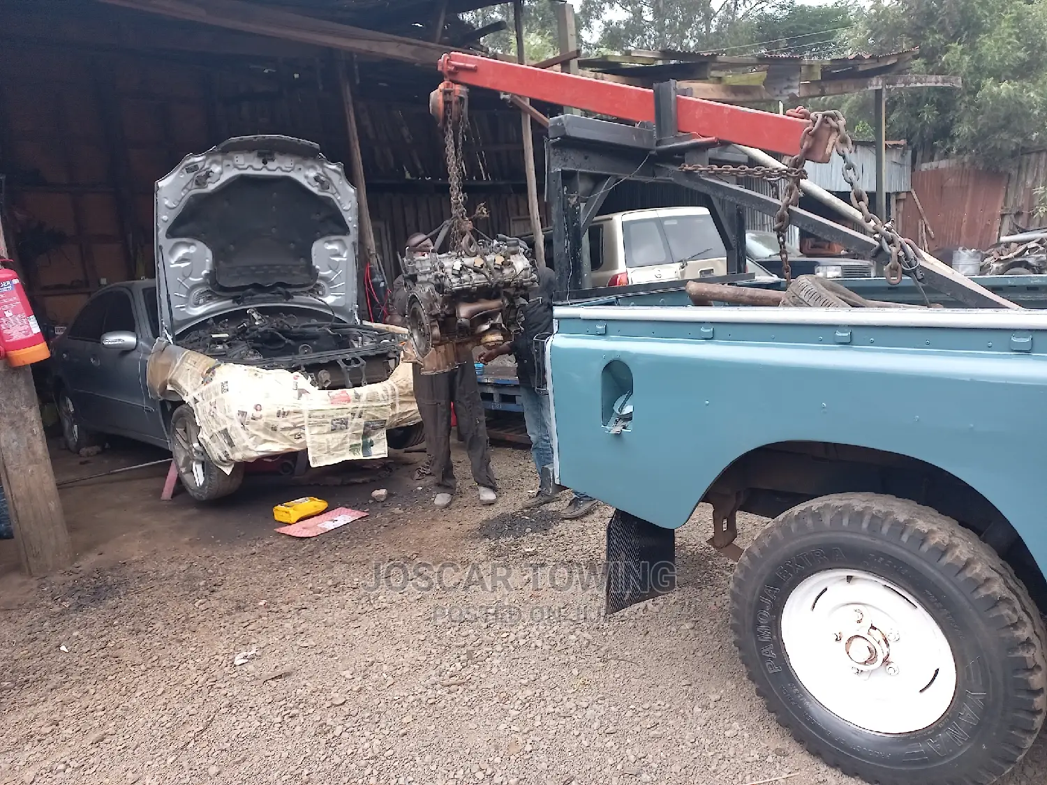 Engine Fitting for Saloons and Suvs