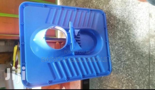 Pit Latrine Plastic Cover With Step - thumbnail 3