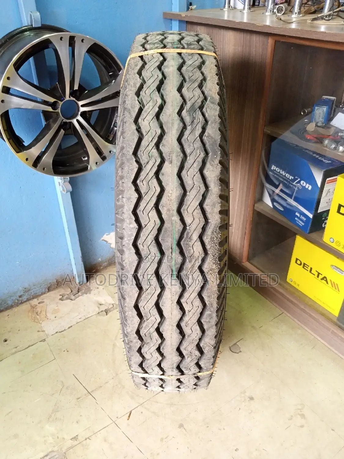 11.00 - 20 Jktyre