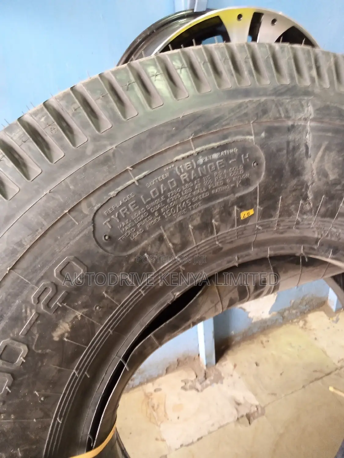 11.00 - 20 Jktyre