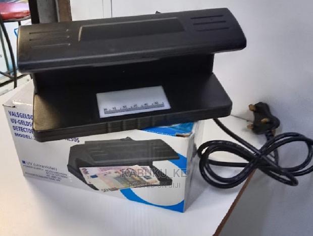 Counterfeit Money Detector 318