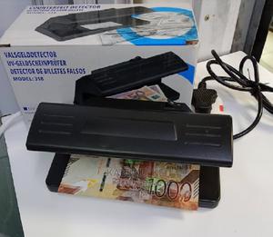 Quality Counterfeit Money Detector Model 318 - thumbnail 2